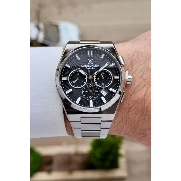 Kadranı Siyah Kordonu Gümüş Renk 42 mm Erkek Kol Saati