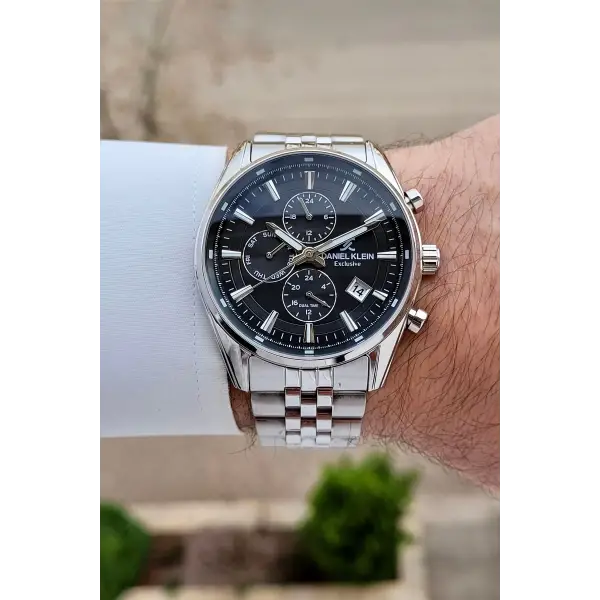 Kadranı Siyah Kordonu Gümüş Renk 43 mm Erkek Kol Saati