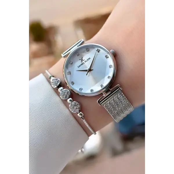 Gümüş Renk Hediye Paketli Kesme Cam Özel Seri Kadın Kol Saati - Bileklik