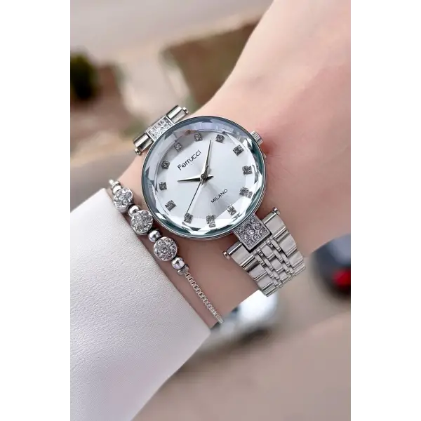 Gümüş Renk 32 Mm Kadın Kol Saati Ve Bileklik