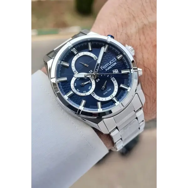 Kadranı Lacivert Kordonu Gümüş Renk 43 Mmgöstergeleri Aktif Erkek Kol Saati