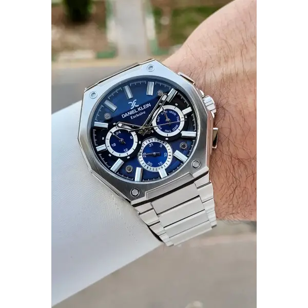 Kadranı Lacivert Kordonu Gümüş Renk Hediye Paketli Iç Göstergeleri Aktif Erkek Kol Saati