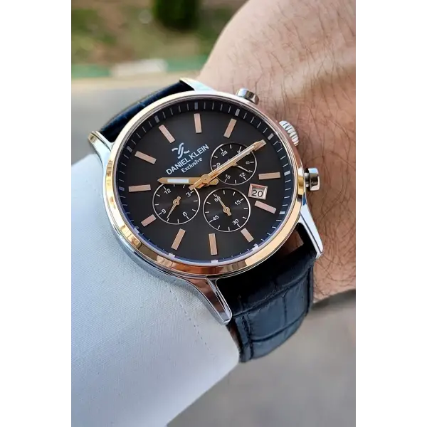 Kasası Gümüş Çizgileri Rose Kordonu Siyah Renk Göstergeleri Aktif Erkek Kol Saati