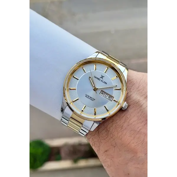 Gold Gümüş Renk Takvim Ve Gün Fonksiyonlu 44 Mm Erkek Kol Saati