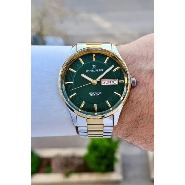 Kadranı Yeşil Gold Gümüş Renk Takvim Ve Gün Fonksiyonlu 44 Mm Erkek Kol Saati