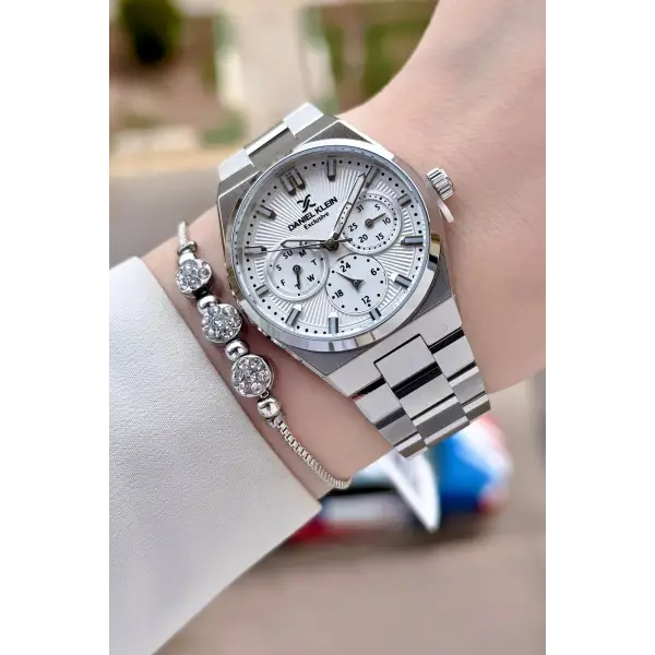 Gümüş Renk Iç Göstergeleri Aktif Kadın Kol Saati Ve Bileklik