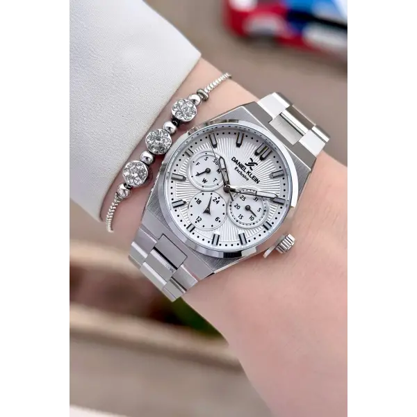 Gümüş Renk Iç Göstergeleri Aktif Kadın Kol Saati Ve Bileklik