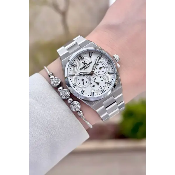 Gümüş Renk Iç Göstergeleri Aktif Kadın Kol Saati Ve Bileklik