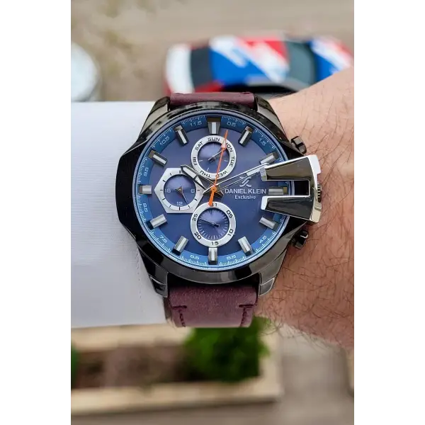 Kadranı Mavi Kordonu Kahverengi Renk Iç Göstergeleri Aktif Erkek Kol Saati