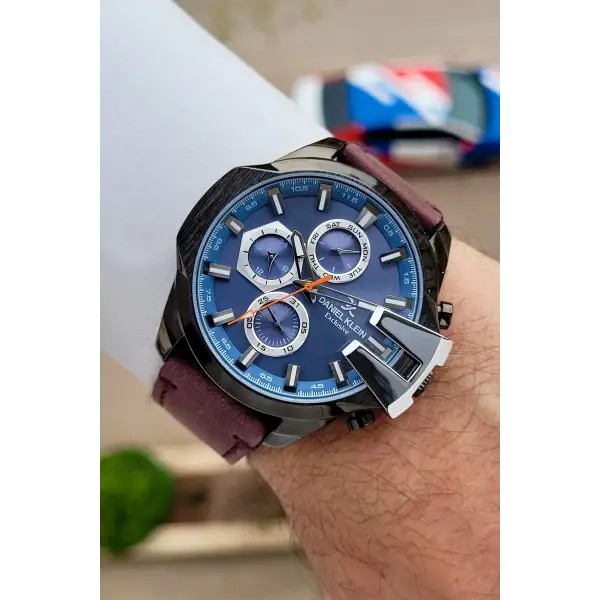 Kadranı Mavi Kordonu Kahverengi Renk Iç Göstergeleri Aktif Erkek Kol Saati