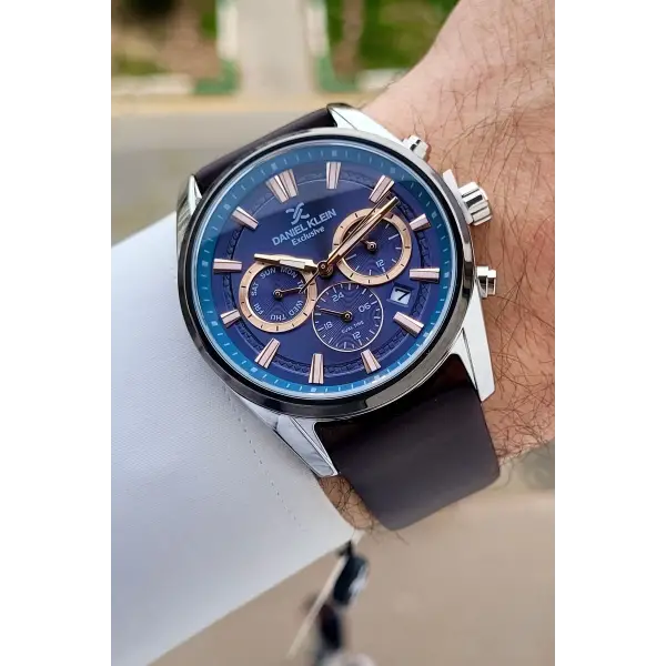 Kasası Gümüş Kadranı Lacivert Renk Iç Göstergeleri Aktif Erkek Kol Saati