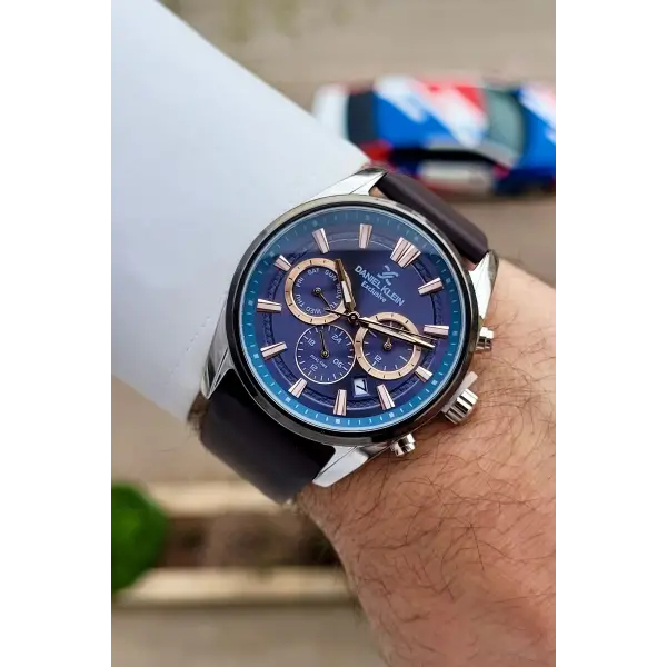 Kasası Gümüş Kadranı Lacivert Renk Iç Göstergeleri Aktif Erkek Kol Saati