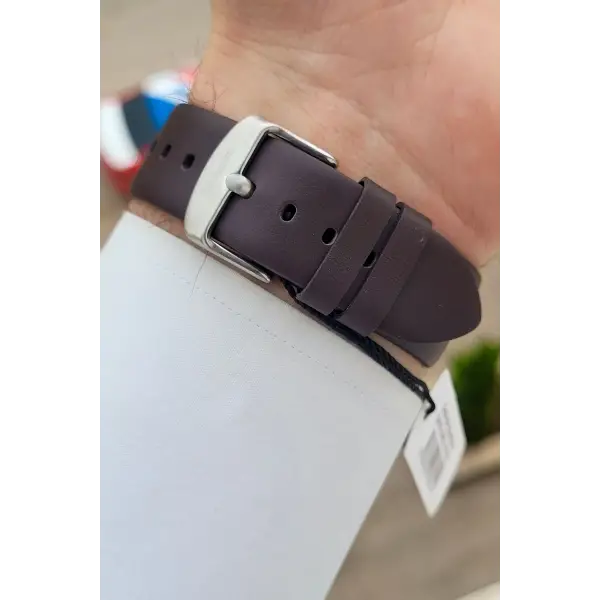 Kasası Gümüş Kadranı Lacivert Renk Iç Göstergeleri Aktif Erkek Kol Saati