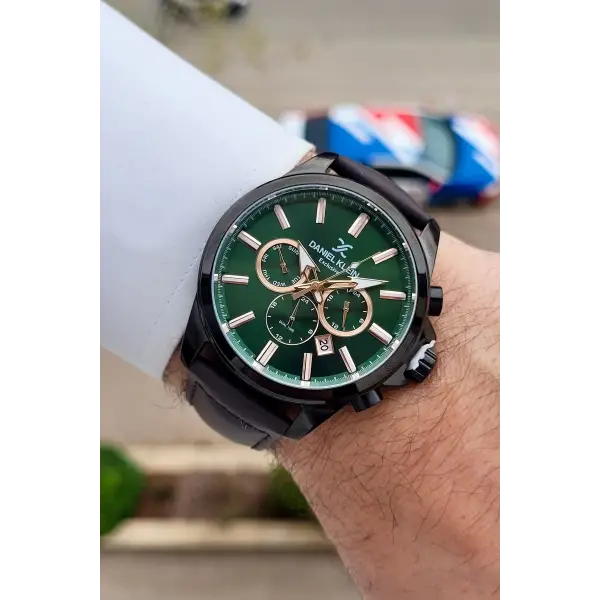 Kadranı Yeşil Kordonu Kahverengi Renk Iç Göstergeleri Aktif Erkek Kol Saati