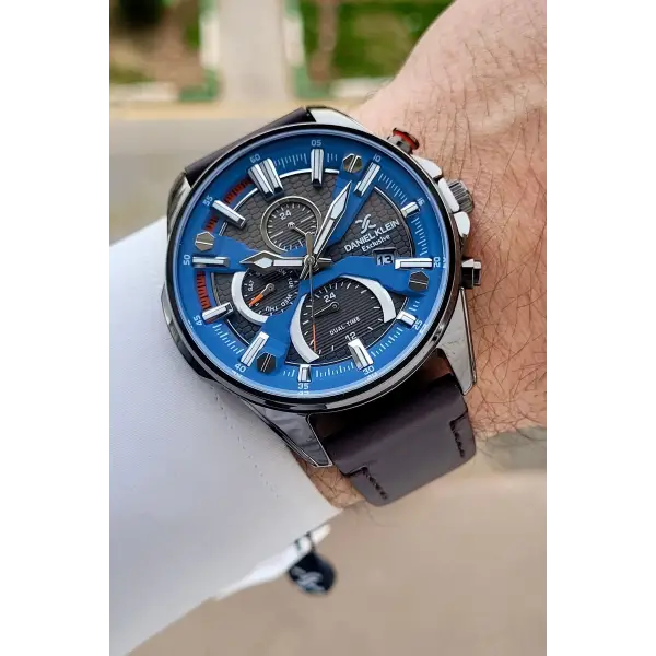 Kahverengi Renk Iç Göstergeleri Aktif Erkek Kol Saati