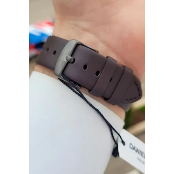 Kahverengi Renk Iç Göstergeleri Aktif Erkek Kol Saati