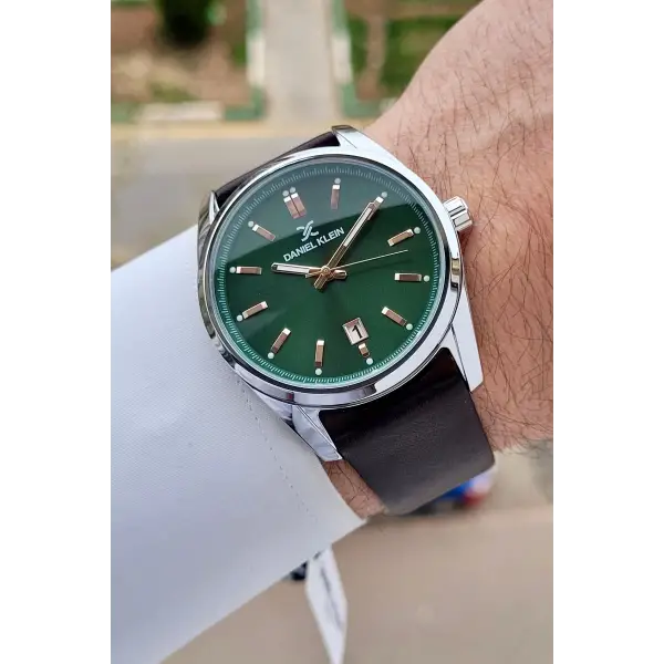 Kasası Gümüş Kordonu Kahverengi Renk Iç Göstergeleri Aktif Erkek Kol Saati