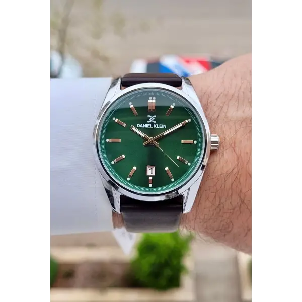 Kasası Gümüş Kordonu Kahverengi Renk Iç Göstergeleri Aktif Erkek Kol Saati