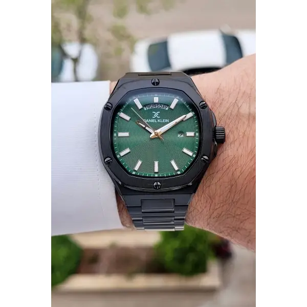 Kadranı Yeşil Kordonu Siyah Renk 42 mm Erkek Kol Saati