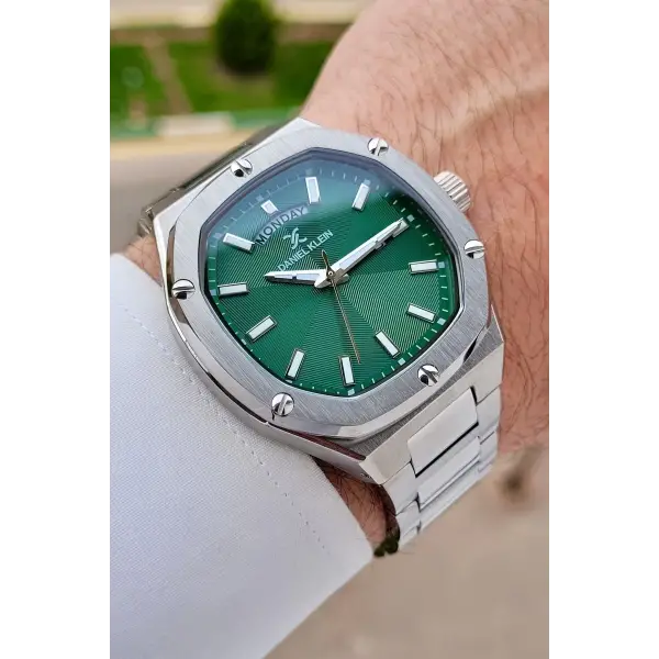 Kadranı Yeşil Kordonu Gümüş Renk 42 mm Erkek Kol Saati