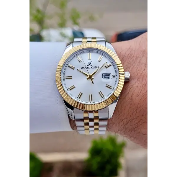 Gold Gümüş Renk 42 Mm Takvimli Erkek Kol Saati