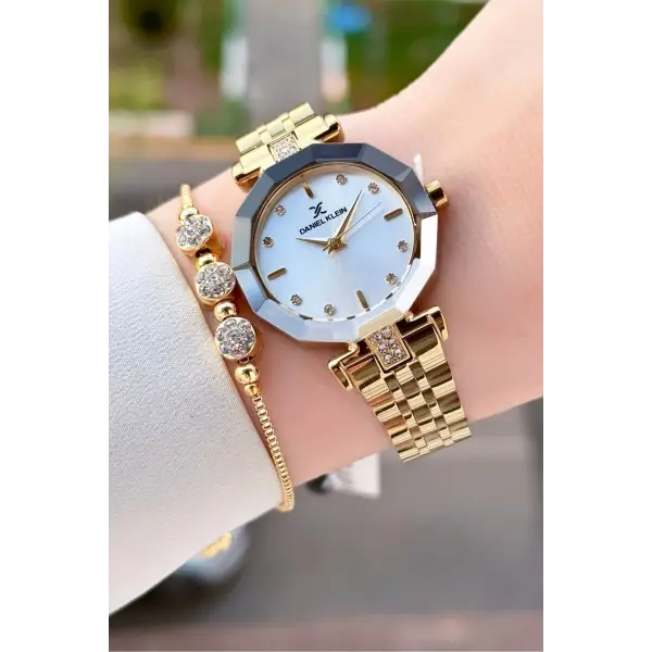 Gold Renk 30 Mm Kadın Kol Saati Ve Bileklik