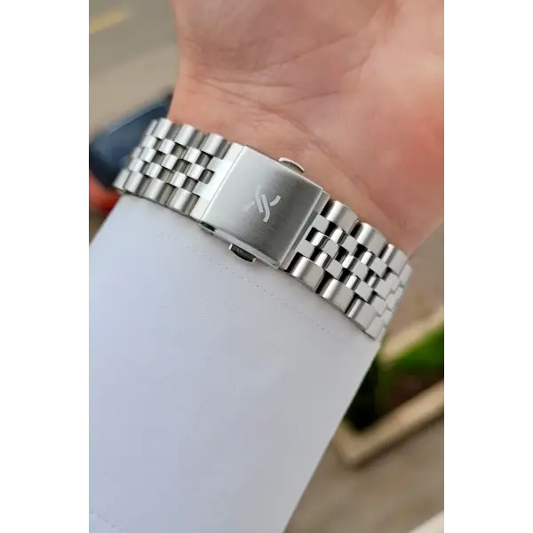 Kadranı Lacivert Kordonu Gümüş Renk 42 Mm Takvimli Erkek Kol Saati