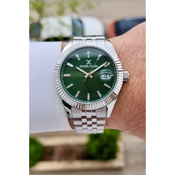 Kadranı Yeşil Kordonu Gümüş Renk 42 Mm Takvimli Erkek Kol Saati