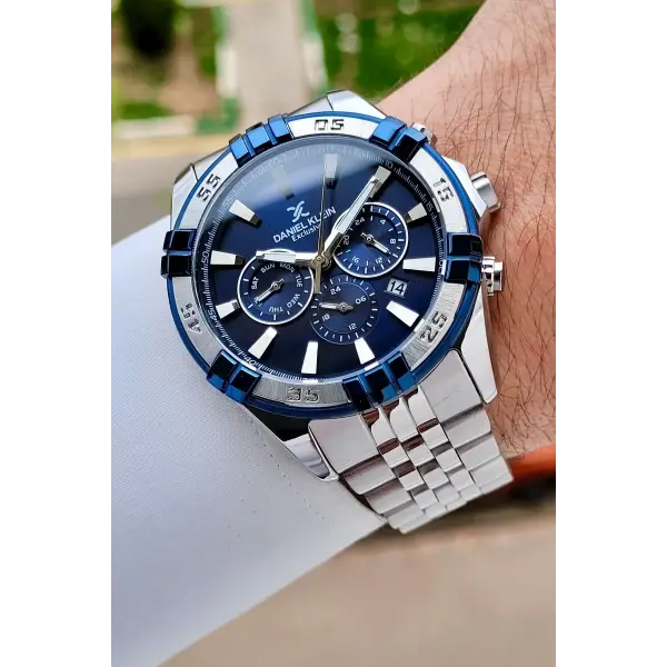 Kadranı Lacivert Kordonu Gümüş Renk 44 Mm Iç Göstergeleri Aktif Erkek Kol Saati