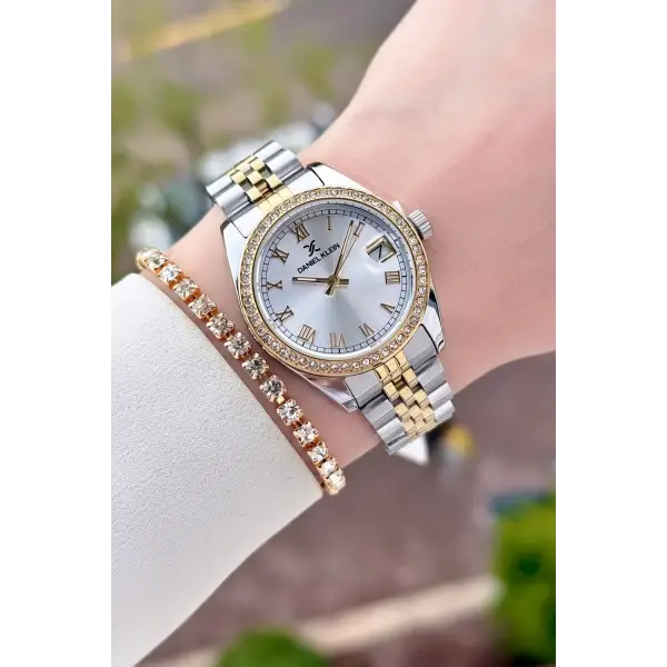 Gold Gümüş Renk 32,5 Mm Takvimli Kadın Kol Saati Ve Bileklik
