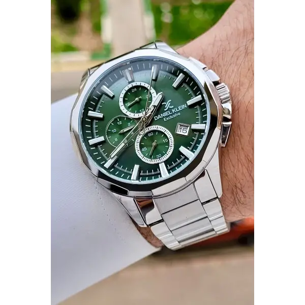 Kadranı Yeşil Kordonu Gümüş Renk 45 Mm Iç Göstergeleri Aktif Erkek Kol Saati