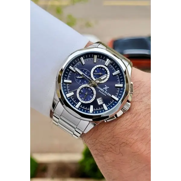 Kadranı Lacivert Kordonu Gümüş Renk 45 Mm Iç Göstergeleri Aktif Erkek Kol Saati