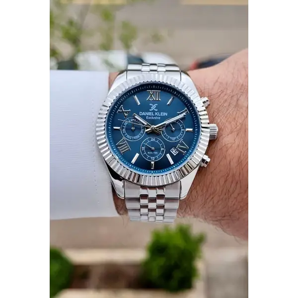 Kadranı Lacivert Kordonu Gümüş Renk 42 Mm Iç Göstergeleri Aktif Erkek Kol Saati