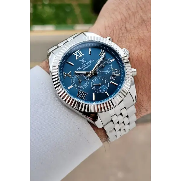 Kadranı Lacivert Kordonu Gümüş Renk 42 Mm Iç Göstergeleri Aktif Erkek Kol Saati