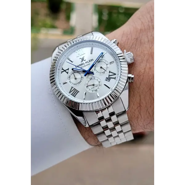 Gümüş Renk 42 Mm Iç Göstergeleri Aktif Erkek Kol Saati