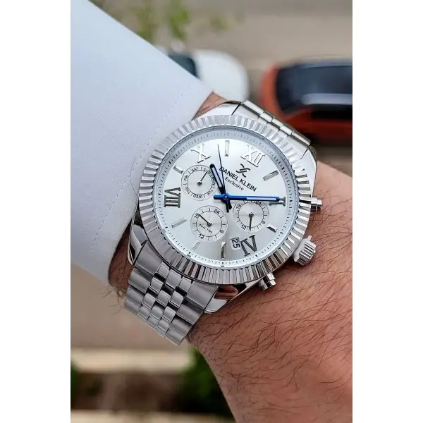 Gümüş Renk 42 Mm Iç Göstergeleri Aktif Erkek Kol Saati