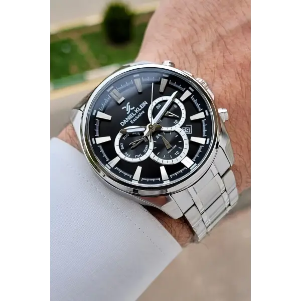 Kadranı Siyah Kordonu Gümüş Renk 44 Mm Erkek Kol Saati