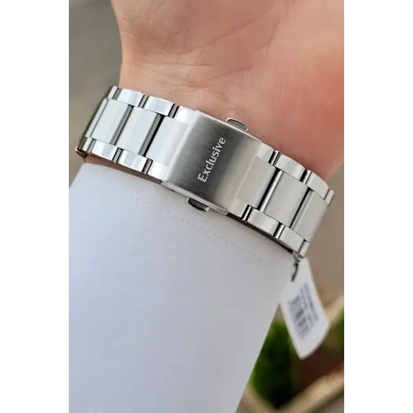 Kadranı Mavi Kordonu Gümüş Renk 42 Mm Erkek Kol Saati