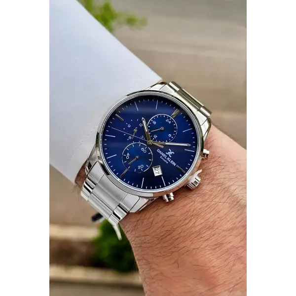 Kadranı Lacivert Kordonu Gümüş Renk 42 Mm Erkek Kol Saati