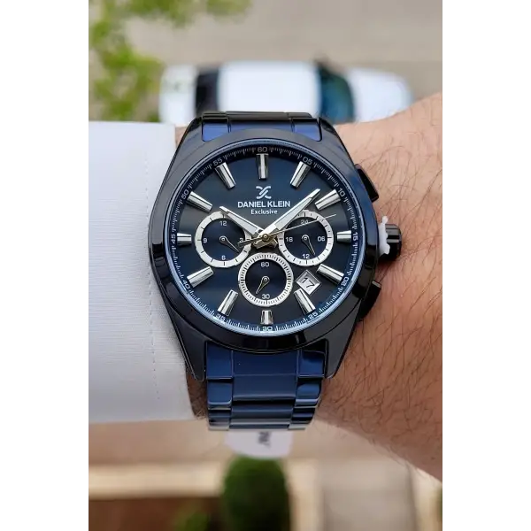 Kasası Siyah Kordonu Lacivert Renk Iç Göstergeleri Aktif Erkek Kol Saati