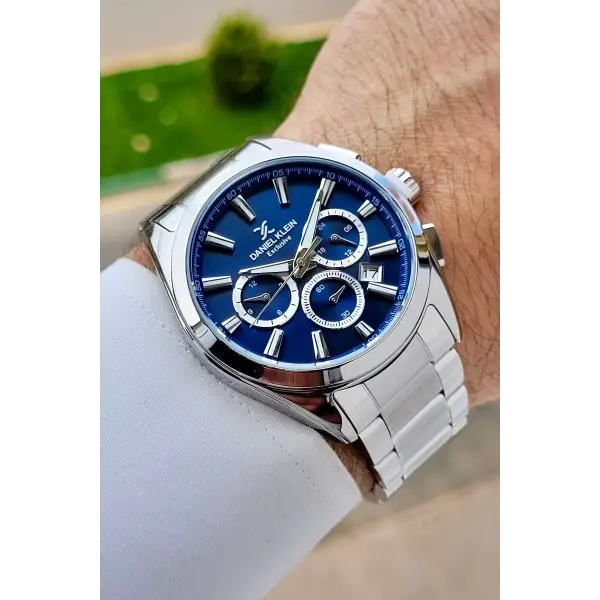 Kadranı Lacivert Kordonu Gümüş Renk Iç Göstergeleri Aktif Erkek Kol Saati