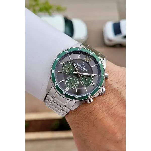 Gümüş Füme Yeşil Renk Iç Göstergeleri Aktif Erkek Kol Saati