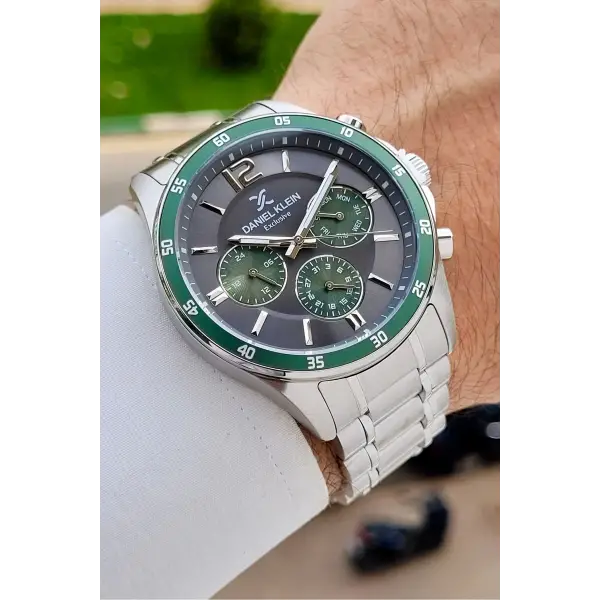 Gümüş Füme Yeşil Renk Iç Göstergeleri Aktif Erkek Kol Saati