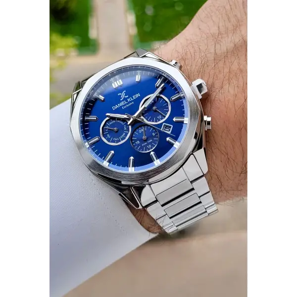 Kadranı Lacivert Kordonu Gümüş Renk Iç Göstergeleri Aktif Erkek Kol Saati