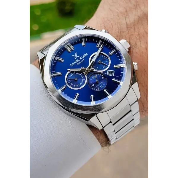 Kadranı Lacivert Kordonu Gümüş Renk Iç Göstergeleri Aktif Erkek Kol Saati