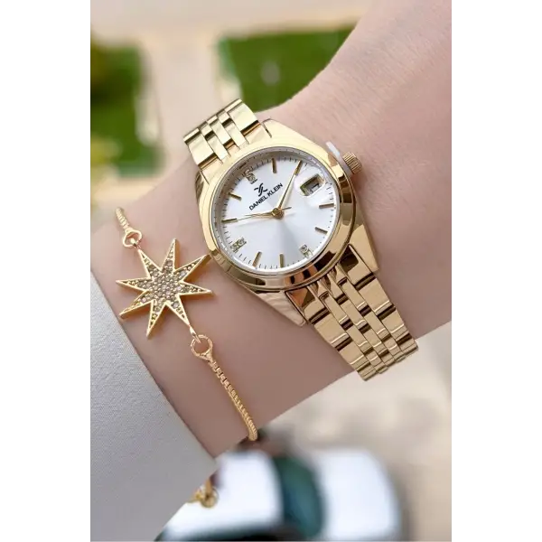 Gold Renk 28 Mm Kadın Kol Saati Ve Bileklik