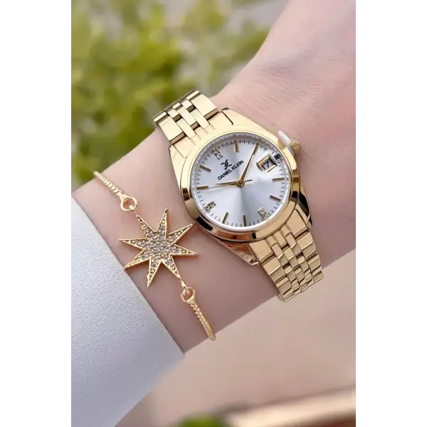 Gold Renk 28 Mm Kadın Kol Saati Ve Bileklik