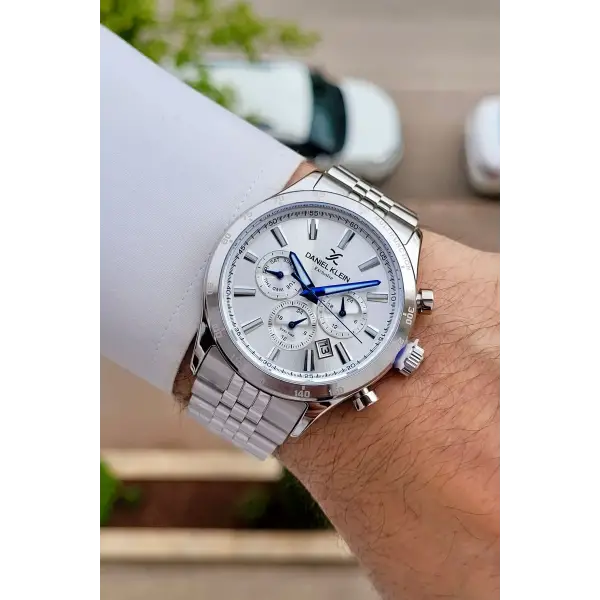 Gümüş Renk Iç Göstergeleri Aktif Erkek Kol Saati