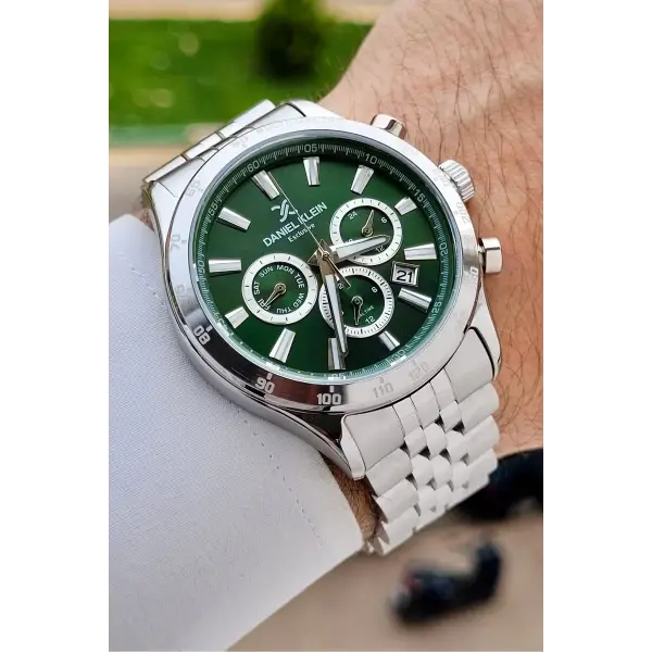 Kadranı Yeşil Kordonu Gümüş Renk Iç Göstergeleri Aktif Erkek Kol Saati