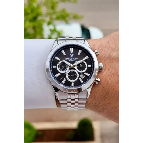 Kadranı Siyah Kordonu Gümüş Renk Iç Göstergeleri Aktif Erkek Kol Saati